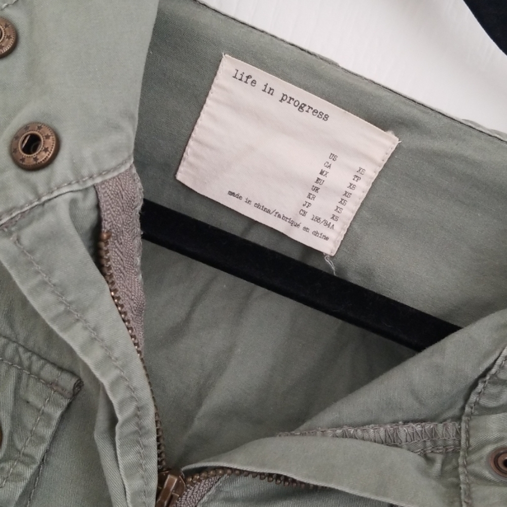 Utility jacket - Picture 2 of 2